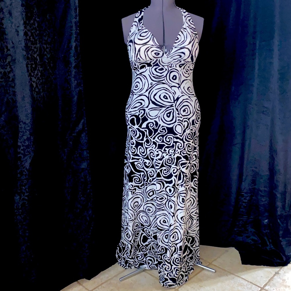 Women’s halter maxi dress
